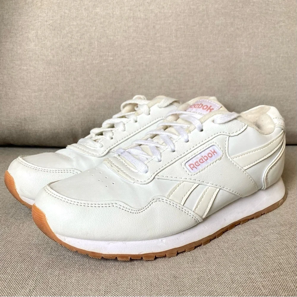 👟 Reebok Classic Leather Sneakers Womens 6.5 Ivory Cream Gum Sole Casual Shoes